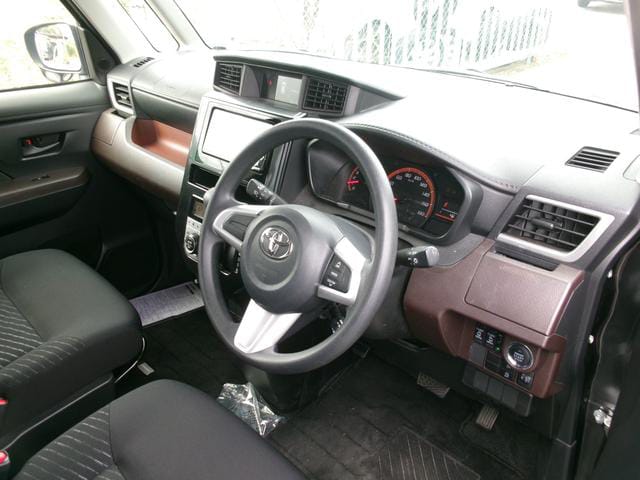 Toyota Roomy 2017